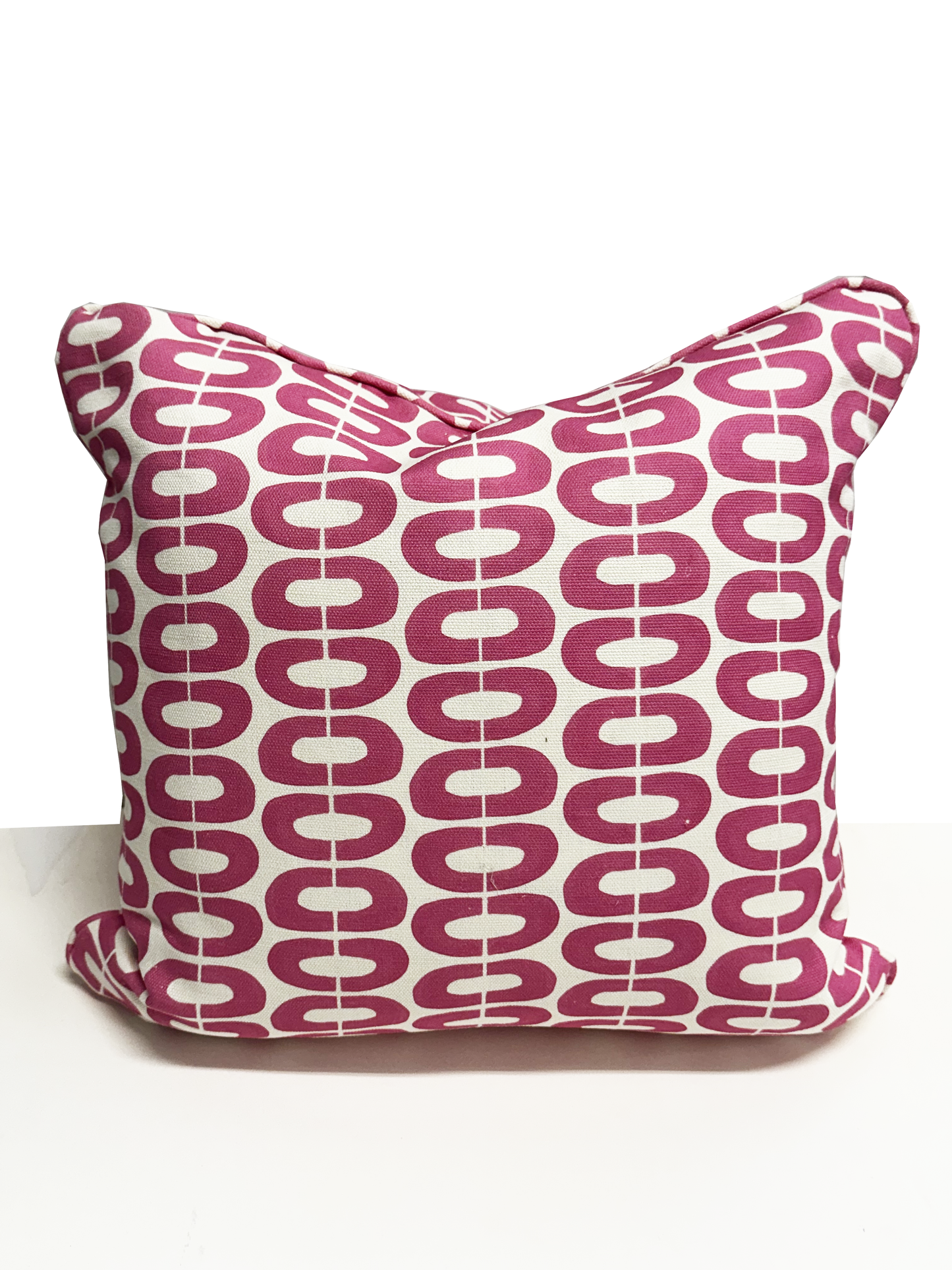 Australia Geometric Cushion Design