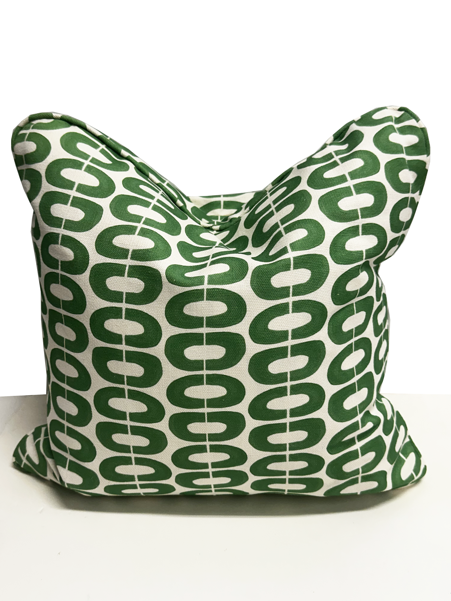 Australia Geometric Cushion Design